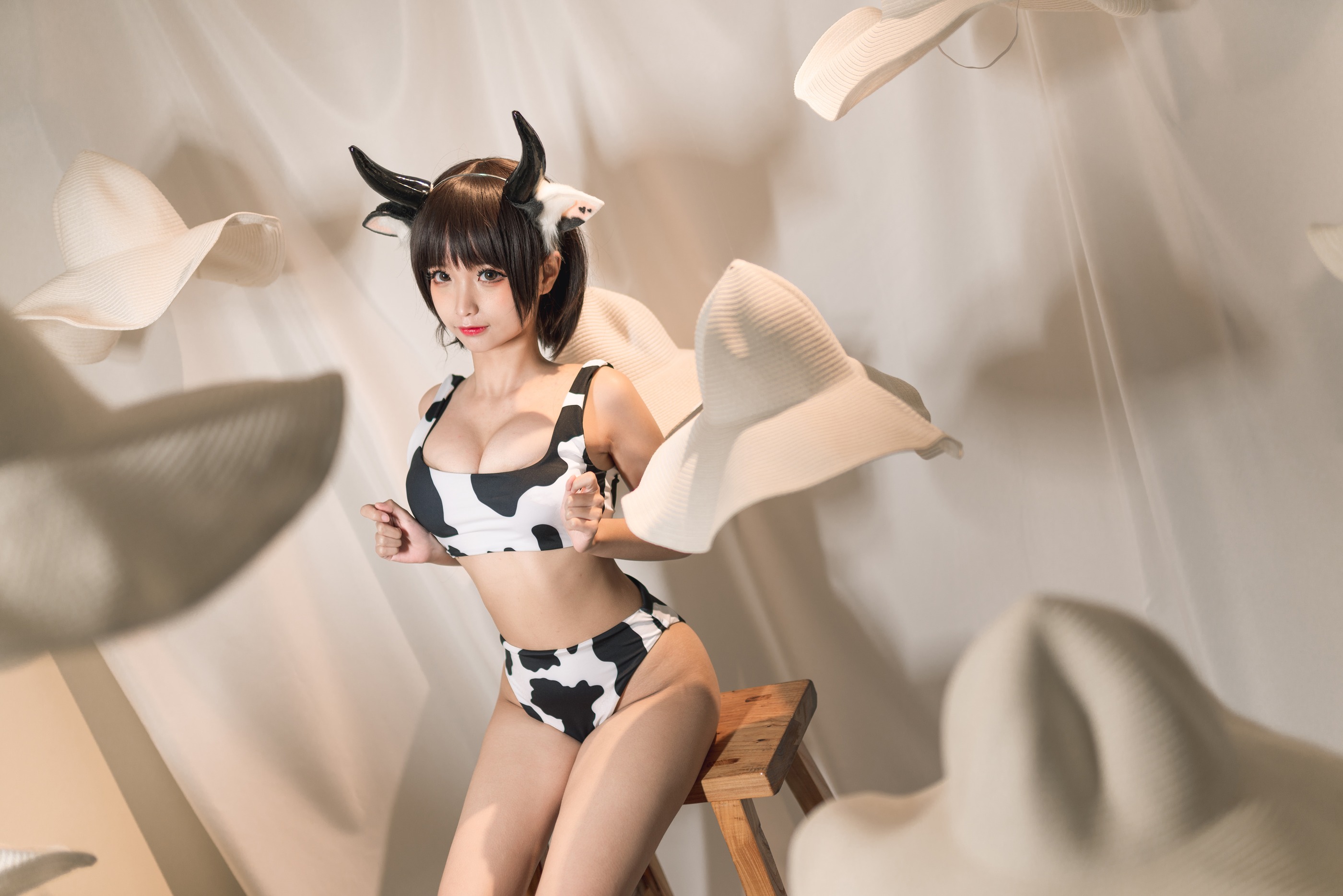 图片[1]-蠢沫沫 – NO.111 花花牛 [40P]-XikXak